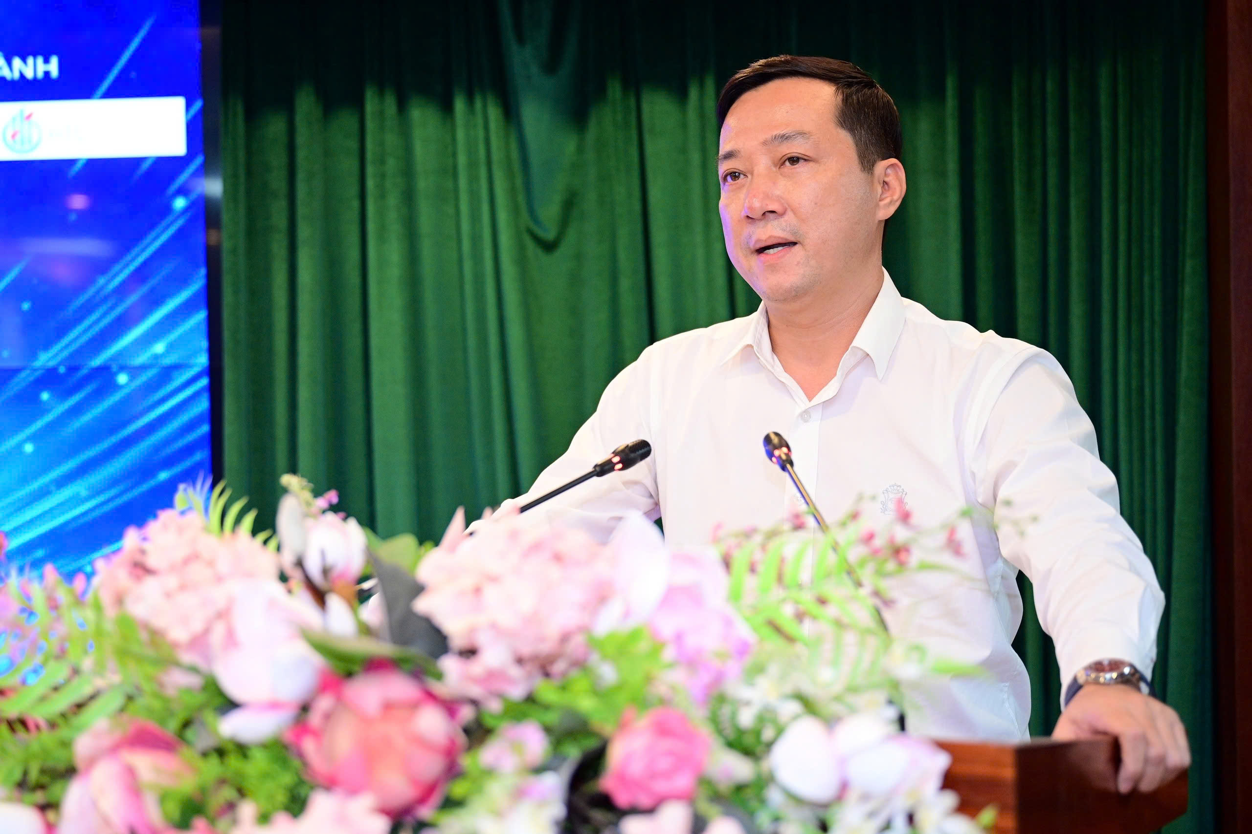 Đại diện Cục Hóa chất của Bộ Công thương cho biết, dữ liệu về hóa chất và tiền chất sẽ tích hợp để người dân tra cứu qua VNeID.